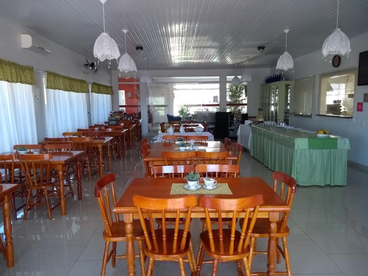 Vo Santina Inn Protasio Alves